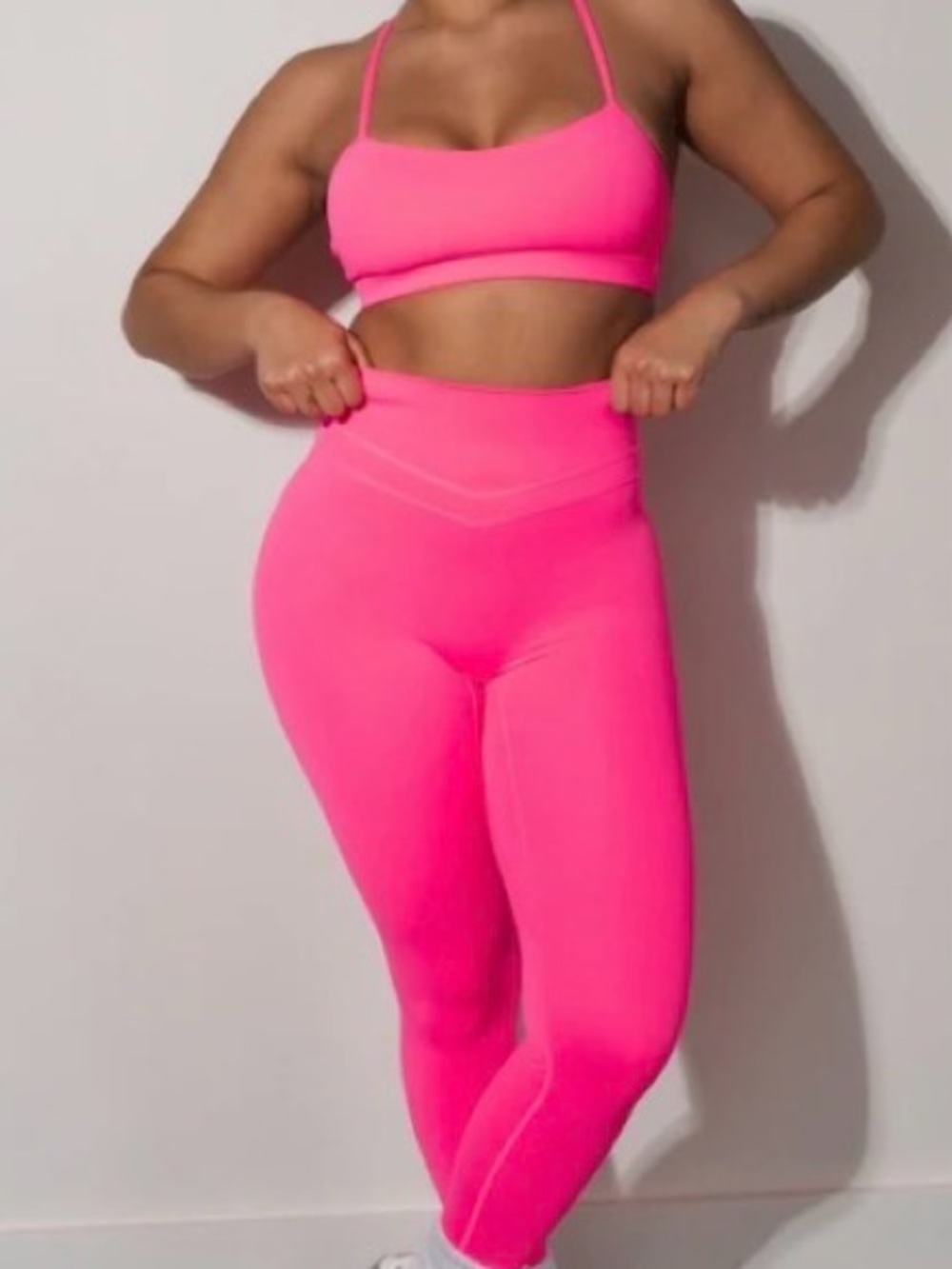 High-Waist Seamless Leggings in Neon Pink #77